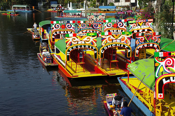 Mexico-City-Xochimilco-Canals-mexico-1354388.jpg