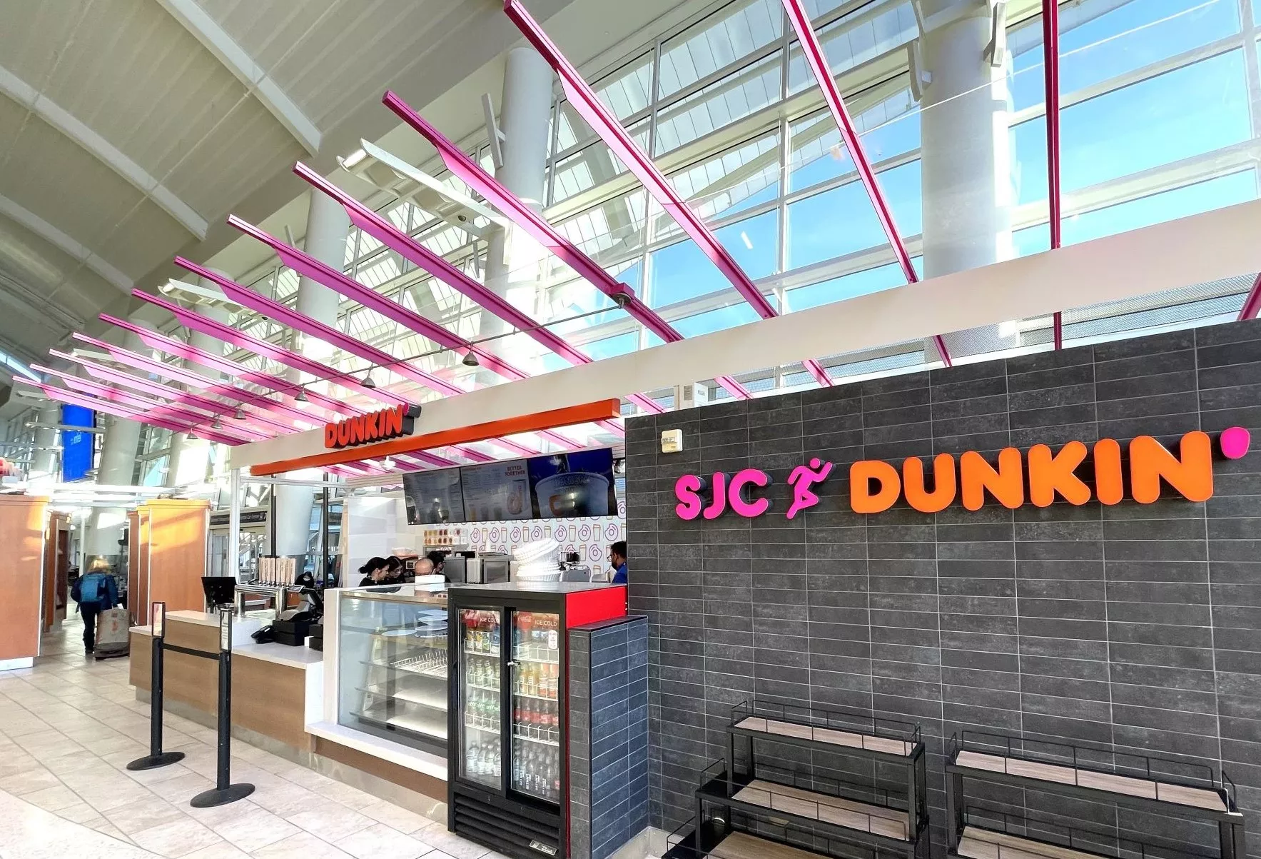 Dunkin' in Terminal B Baggage Claim