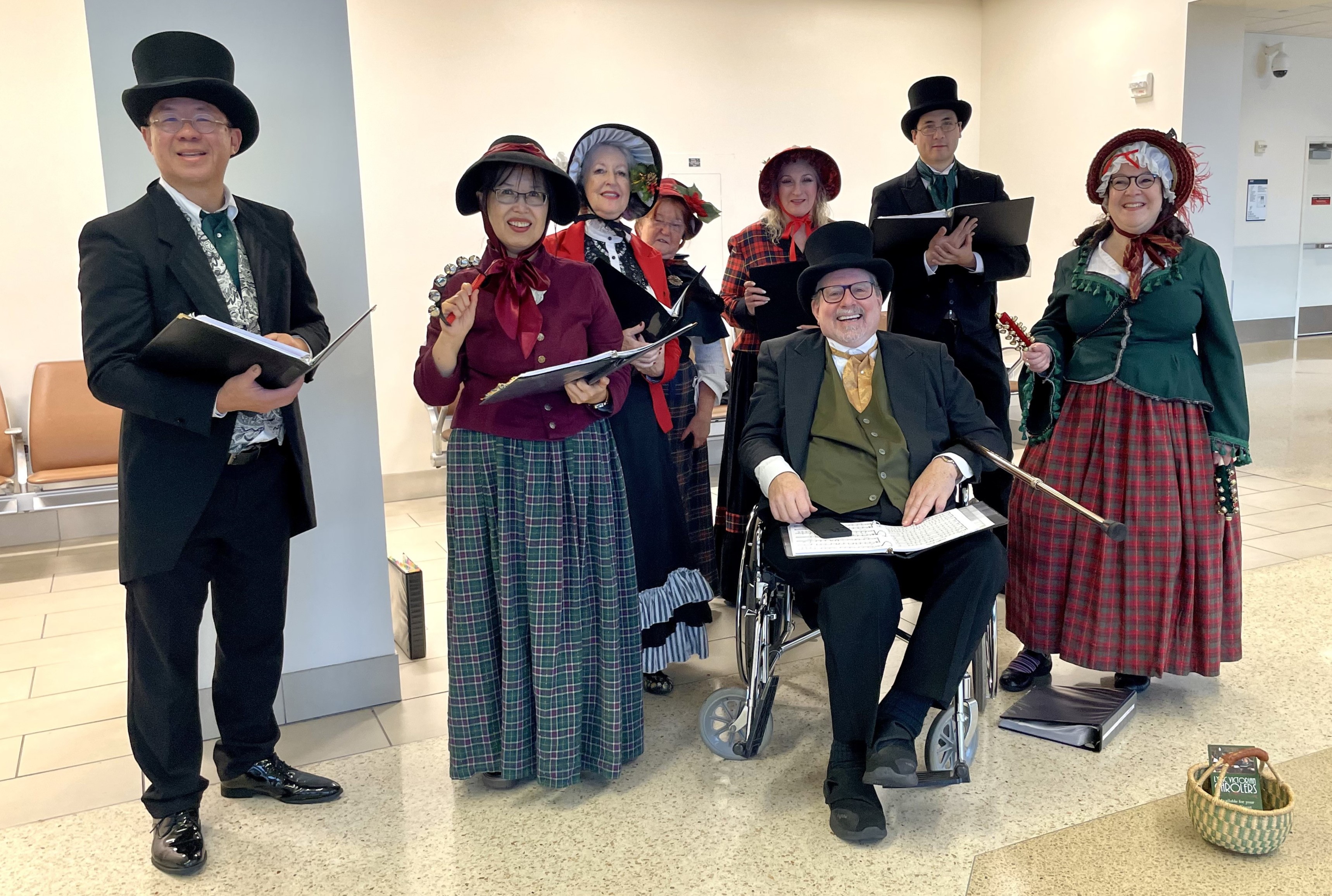 Holiday Carolers at SJC